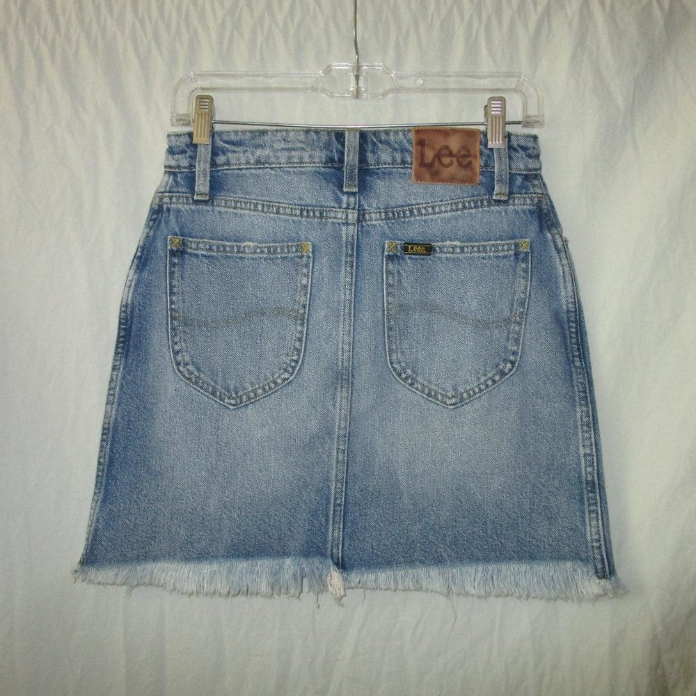 LEE Vintage Modern 26 27 Prairie Blue Distressed High Rise Denim Jean Skirt NWT - Picture 7 of 9